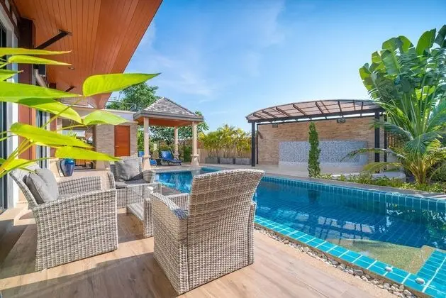 4 Bedroom Pool Villa