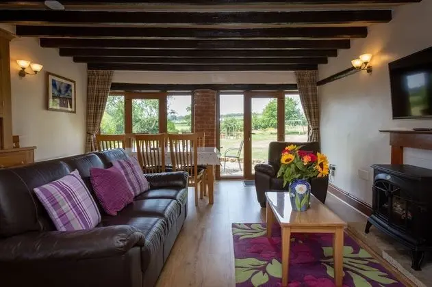 Giltsbur- 3 Bedroom Cottage
