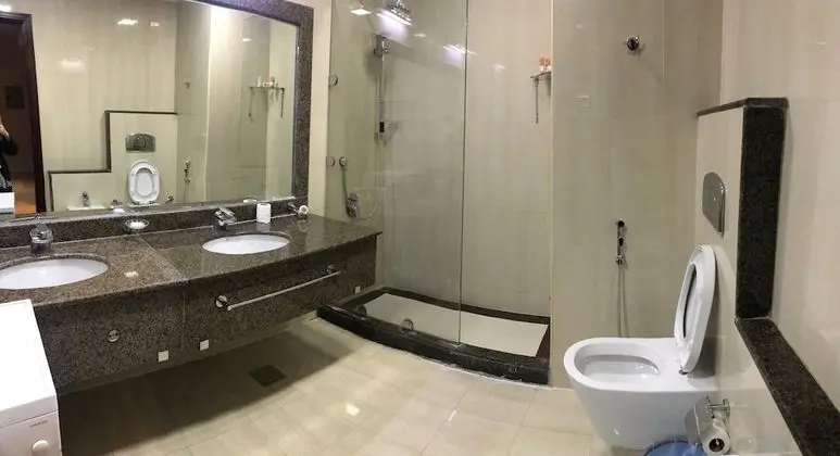 Deluxe Tek Büyük veya İki Ayrı Yataklı Oda