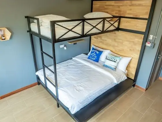 Triple Room (Bunk Bed)
