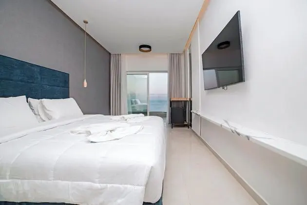 Design Tek Büyük Yataklı Oda