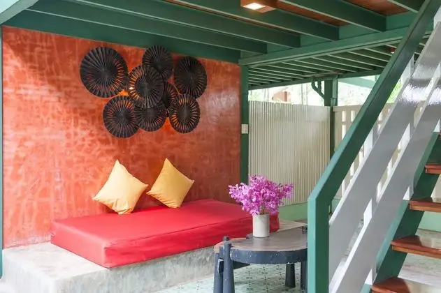 Deluxe Tek Büyük Yataklı Oda, Bahçe Manzaralı