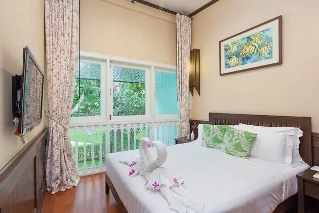 Tek Büyük Yataklı Oda (Wooden Row House)