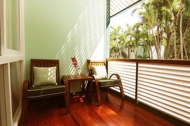 Tek Büyük Yataklı Oda (Wooden Row House)