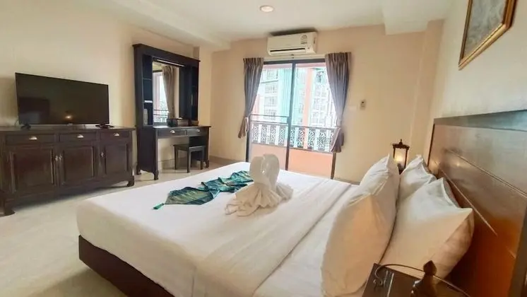 Deluxe Tek Büyük Yataklı Oda