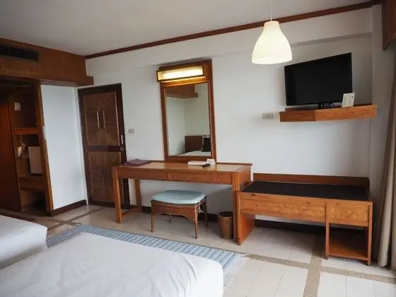 Deluxe Seaview