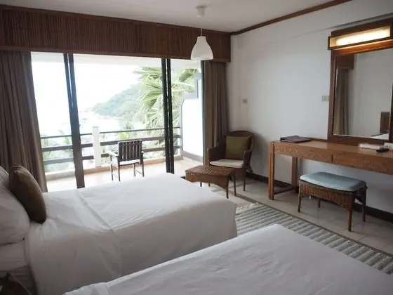 Deluxe Seaview