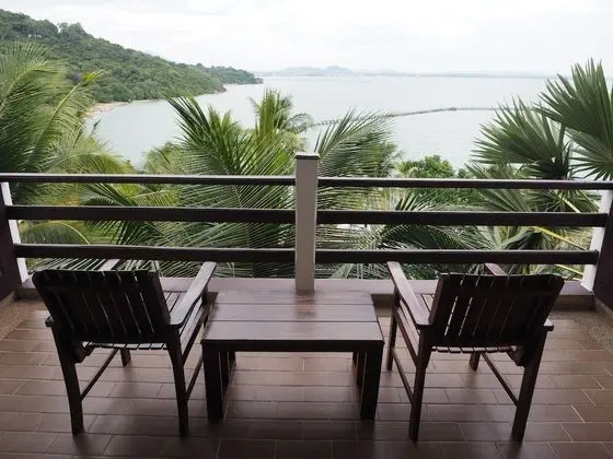 Deluxe Seaview