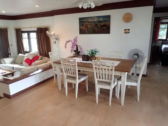 Romantic Villa, 4 Yatak Odası, Nehir Manzaralı (Pool)