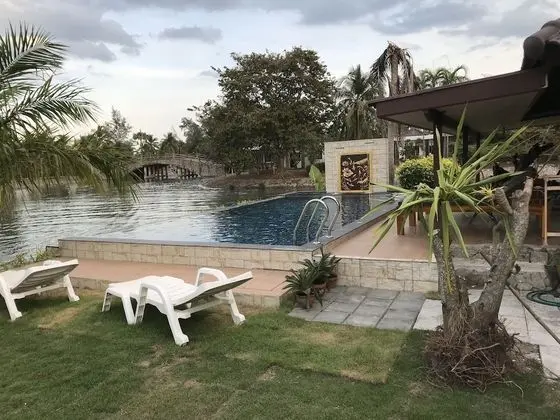 Romantic Villa, 4 Yatak Odası, Nehir Manzaralı (Pool)