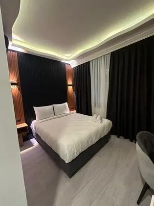Standart Oda, Şehir Manzaralı