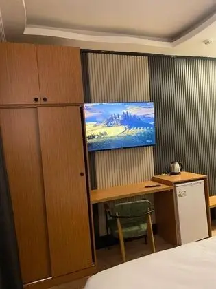 Standart Oda, Şehir Manzaralı