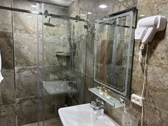 Deluxe İki Ayrı Yataklı Oda