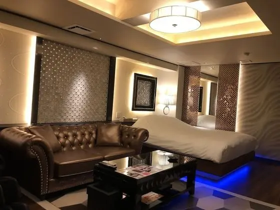 Oda, Sigara İçilebilir (Run of House with bathtub)