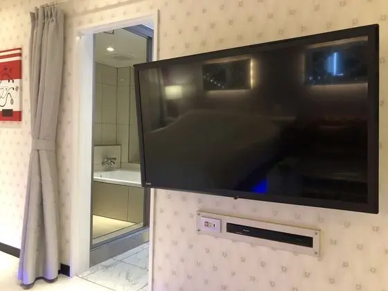 Oda, Sigara İçilebilir (Run of House with bathtub)