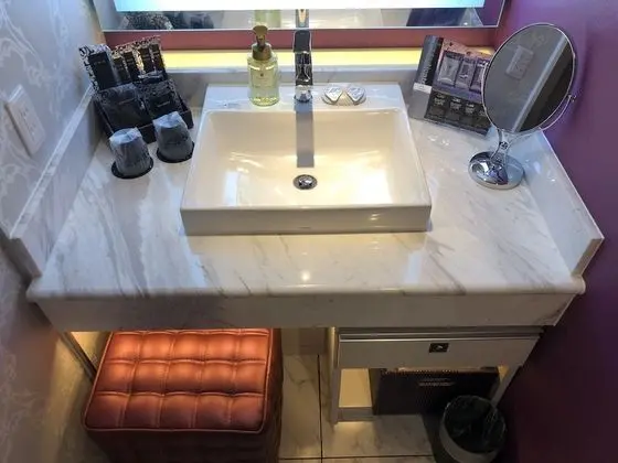 Oda, Sigara İçilebilir (Run of House with bathtub)
