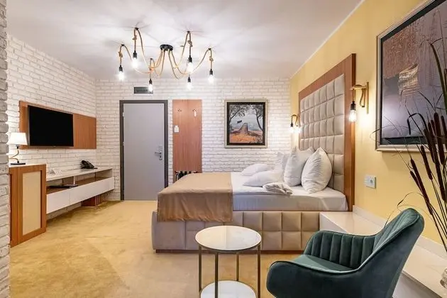 Amyntas Standard Double Room