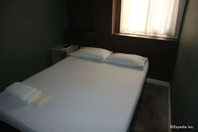 Standard Tek Büyük Yataklı Oda (Fan Room)