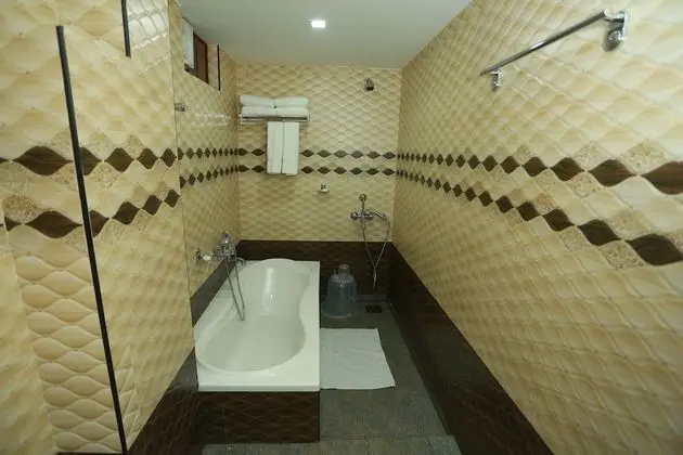 Grand Tek Büyük Yataklı Oda, Şehir Manzaralı
