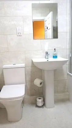 Traditional Tek Büyük Yataklı Oda (3)