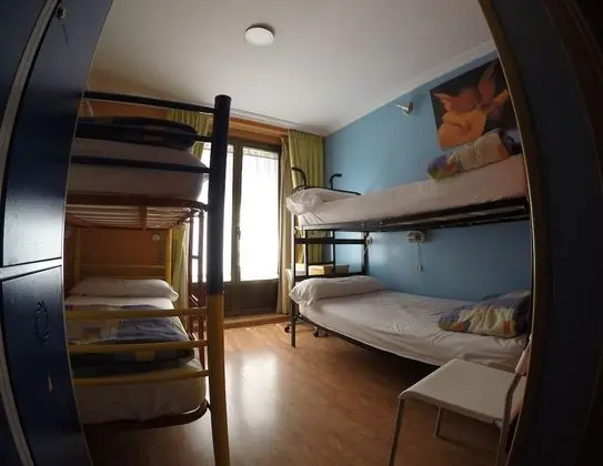 Ortak Ranzalı Oda, Özel Banyo (1 bed in a 4-Bed Dormitory Room)