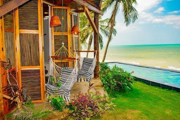 King Suite with Infinity Pool View