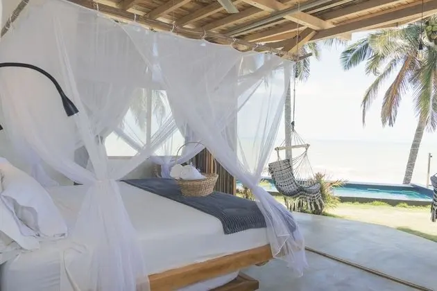 King Suite with Infinity Pool View
