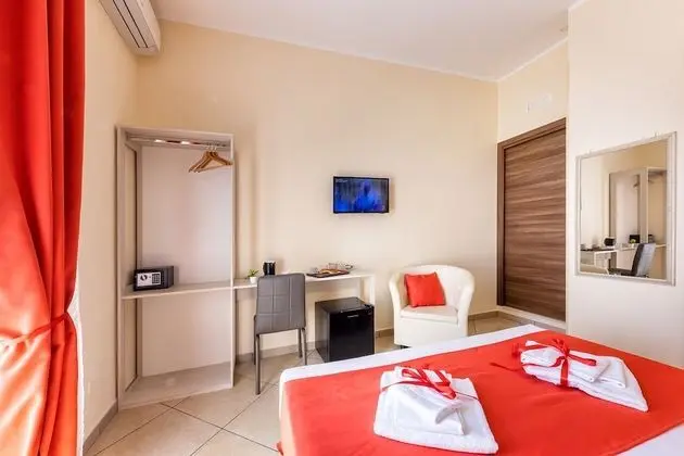 Panoramic Tek Büyük Yataklı Oda