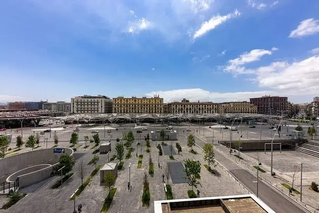 Panoramic Tek Büyük Yataklı Oda