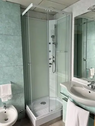 Standard Tek Büyük veya İki Ayrı Yataklı Oda