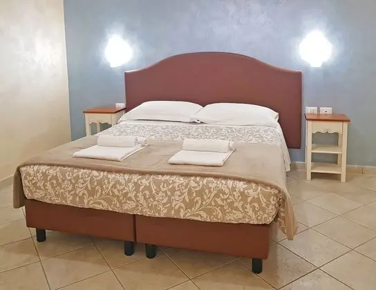 Classic Tek Büyük veya İki Ayrı Yataklı Oda