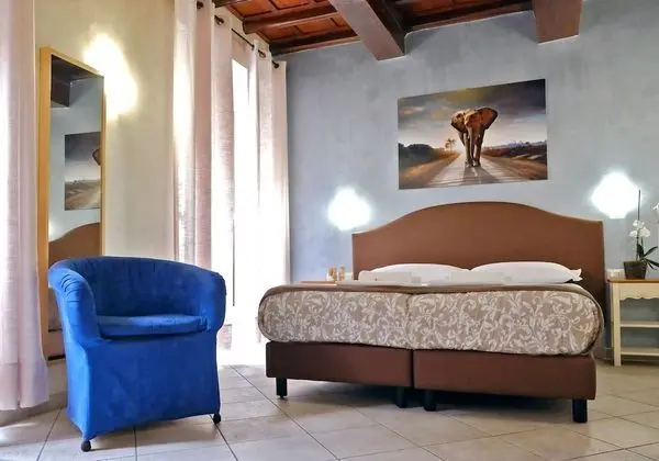 Classic Üç Kişilik Oda