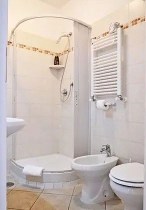 Classic Üç Kişilik Oda