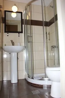 Economy Tek Büyük Yataklı Oda