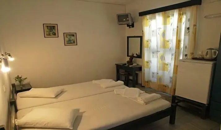 Standard Tek Büyük veya İki Ayrı Yataklı Oda