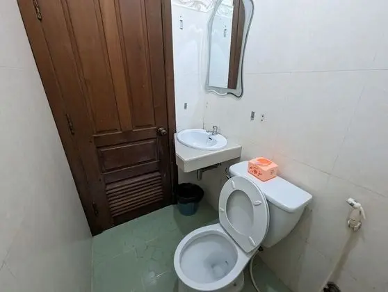 Basic Tek Büyük Yataklı Oda, 1 Çift Kişilik Yatak (with Fan)