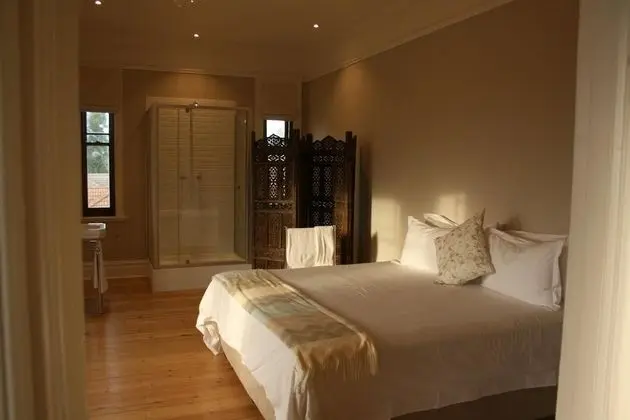 Queen Bedded Room