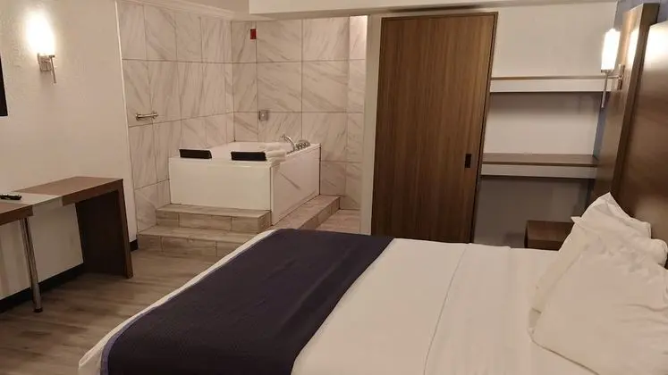 Luxury Süit, 1 En Büyük (King) Boy Yatak ve Çekyat, Mutfak