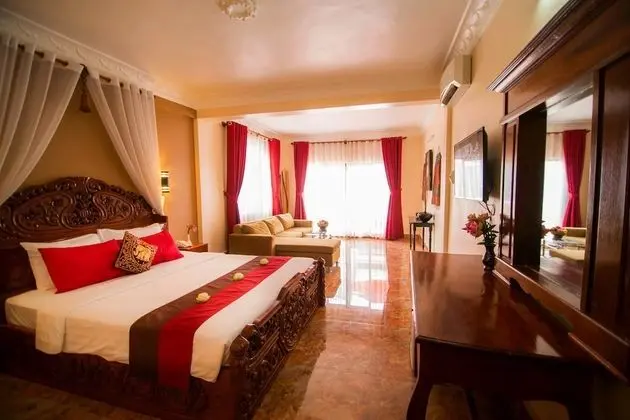 Royal Chanreas Suite-Free Airport Pick-Up