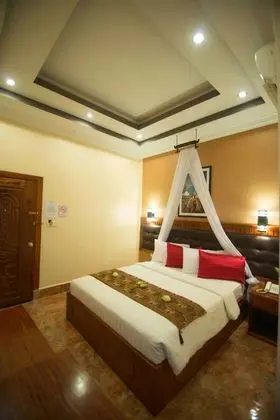Standard Double Room-Free Airport Pick-Up