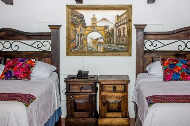 Classic Dört Kişilik Oda, 2 Çift Kişilik Yatak, Sigara İçilmez