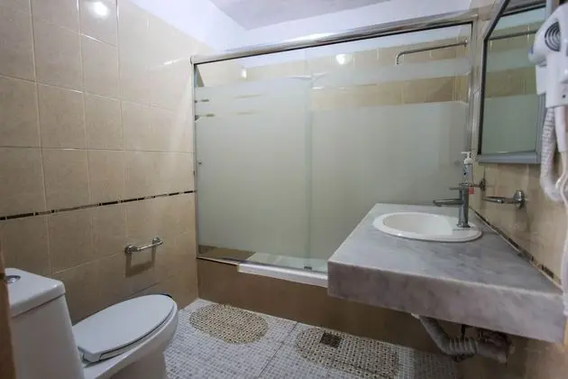 Üç Kişilik Oda