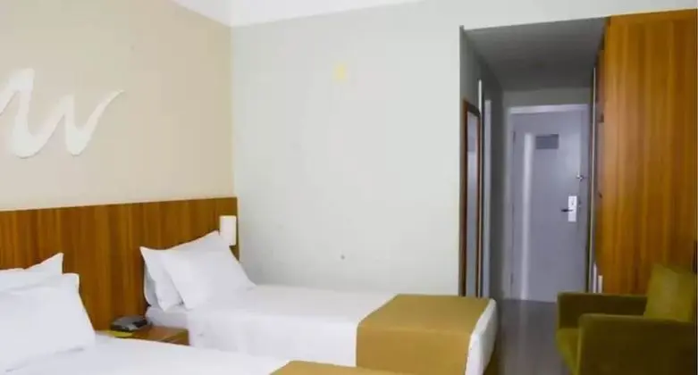 Üç Kişilik Oda, Şehir Manzaralı (Twin)