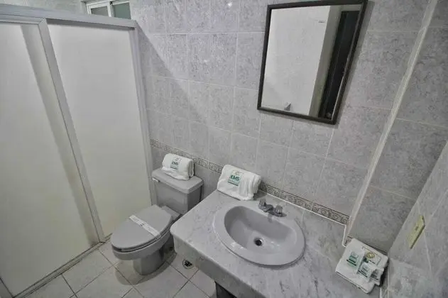 Basic Tek Büyük Yataklı Oda, 2 Çift Kişilik Yatak