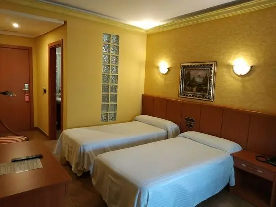 İki Ayrı Yataklı Oda, 2 Tek Kişilik Yatak, Sigara İçilmez, Şehir Manzaralı