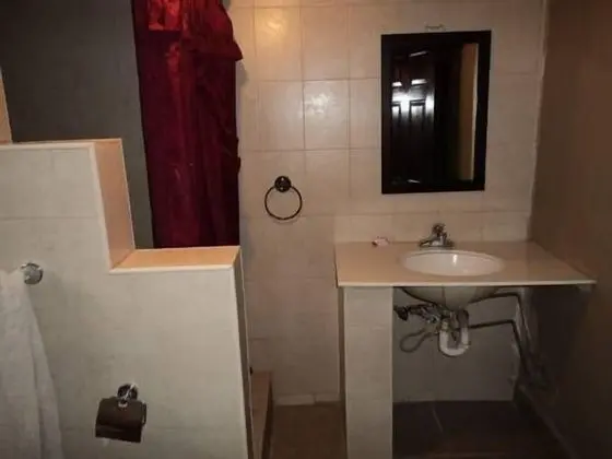 Üç Kişilik Oda