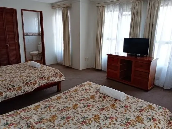 Basic Tek Büyük Yataklı Oda