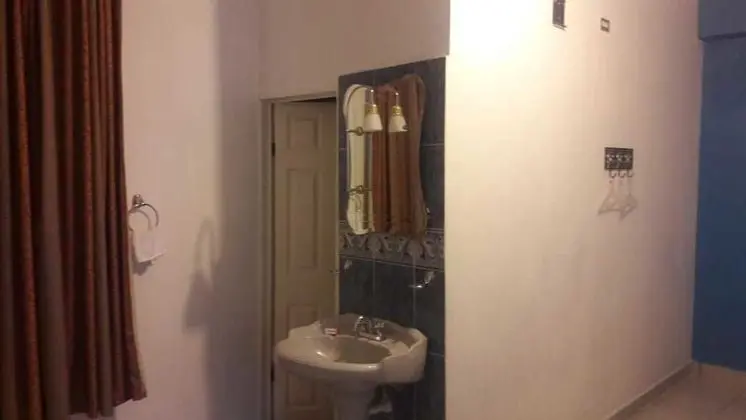 Tek Büyük Yataklı Oda, Sigara İçilmez