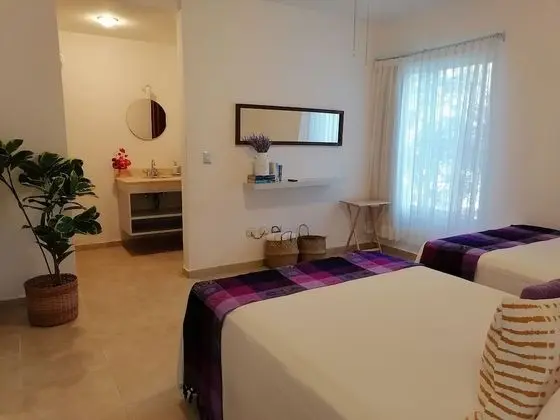Basic Apart Daire, 2 Yatak Odası, Havuz Manzaralı