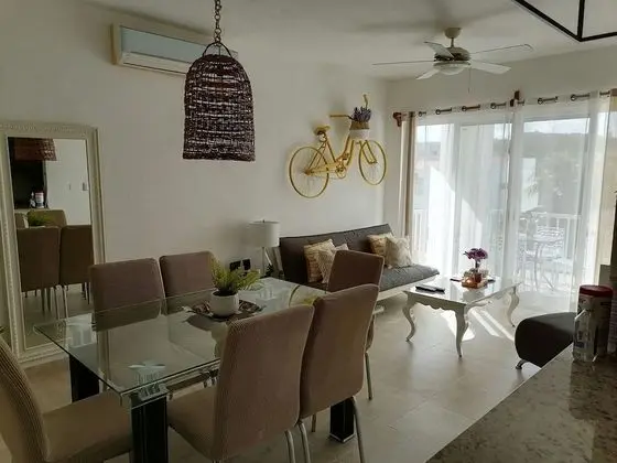 Basic Apart Daire, 2 Yatak Odası, Havuz Manzaralı